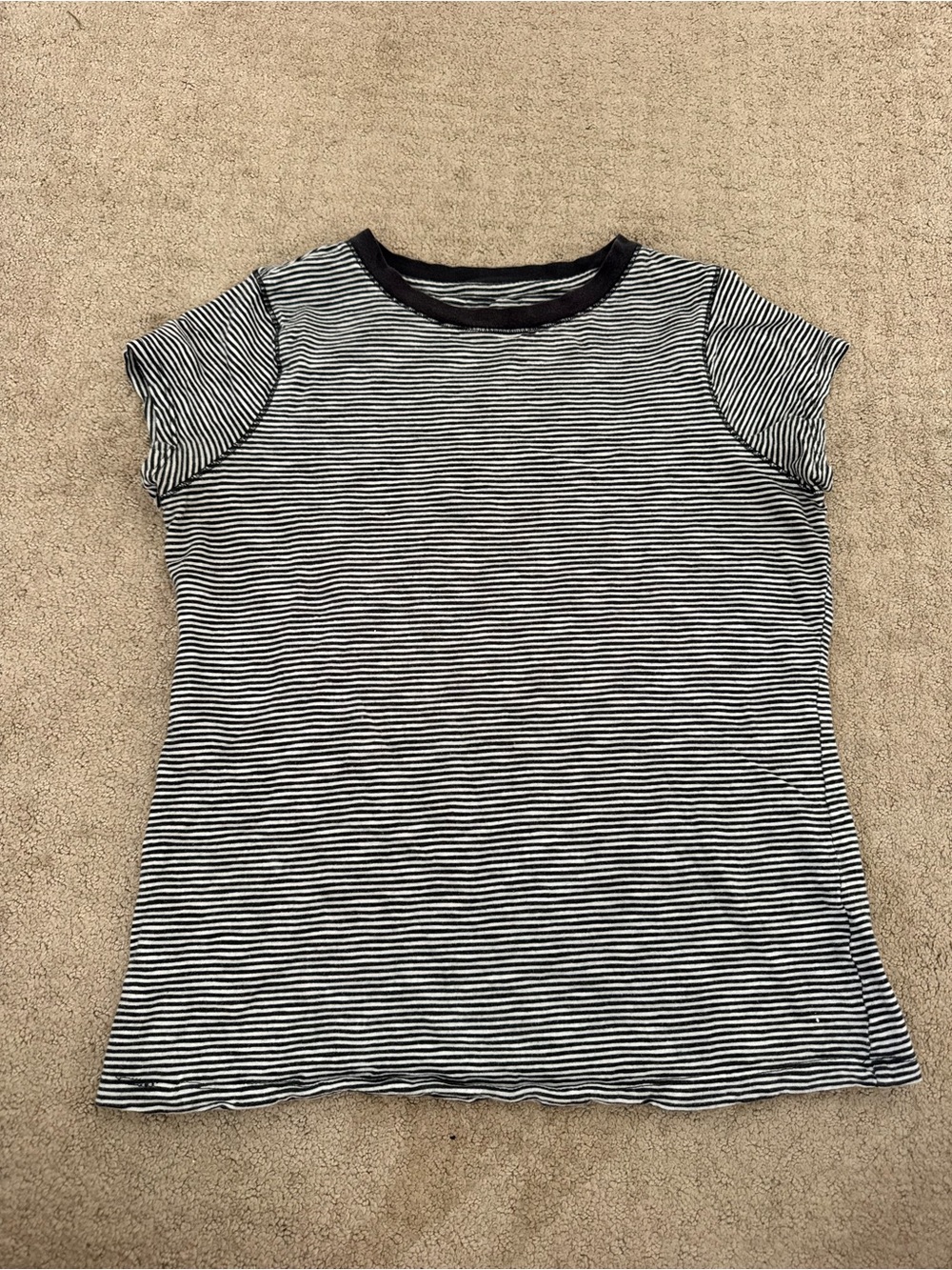 Universal Thread Black & White Striped Short Sleeve Tee